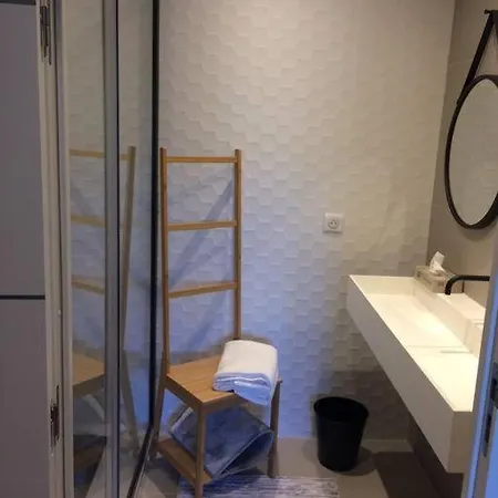 Lovely Refurbished Apartment Nice