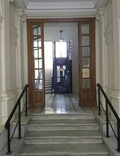 شقة Lovely Refurbished نيس